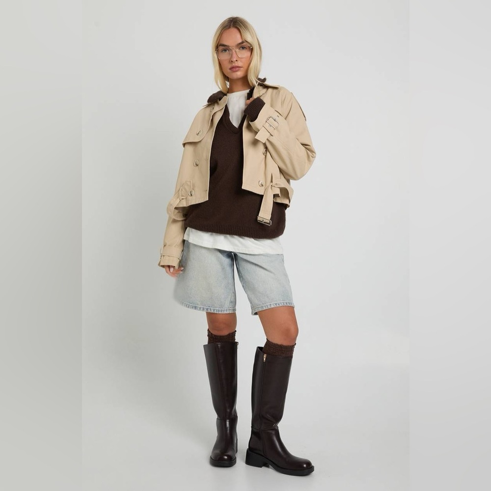 Boohoo Cropped Trench Jacket Beige Belted Short Trench Coat | NWT Size 4 - Picture 4 of 15